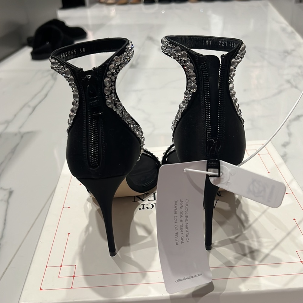 Alexander McQueen heels - Picture 7 of 12